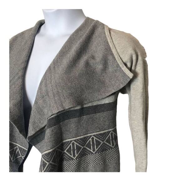 Ruby Moon Anthropologie Drape Open Front Grey Cardigan Size Medium - Picture 8 of 10